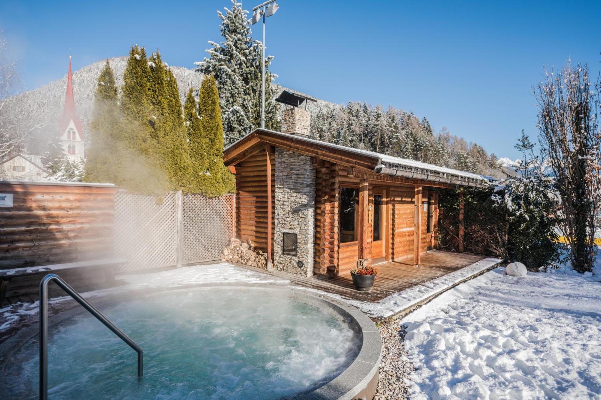 Hotel Lanerhof Active/Spa/Balance Сан-Лоренцо-ді-Себато Екстер'єр фото